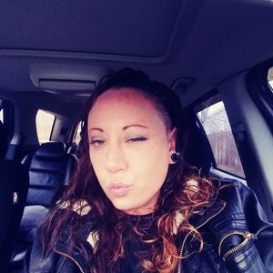 Meet your Posher, Stefanie